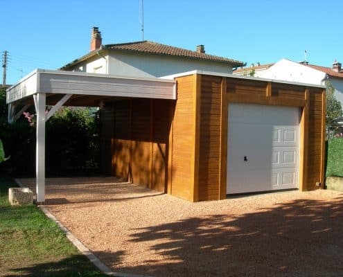 Garage béton préfabriqué aspect bois